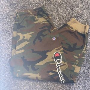 NWOT Men’s Champion Sweatpants